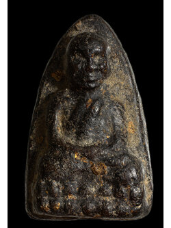 พระหลวงปู่ทวด พิมพ์ใหญ่ เนื้อดินผสมว่าน สมเด็จโตปลุกเสก ปี 2408