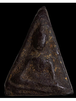 นางพญา พิมพ์จิ๋ว วัดประสาท ปี 2506 เนื้อผงใบลานปิดทอง