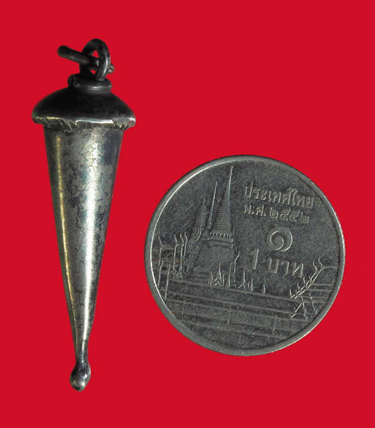 ขายแล้ว *33155 เม็ดพริกคหบดี หลวงพ่ออี๋ วัดสัตหีบ สุดยอดมหาเสน่ห์.. เนื้อเงิน 12