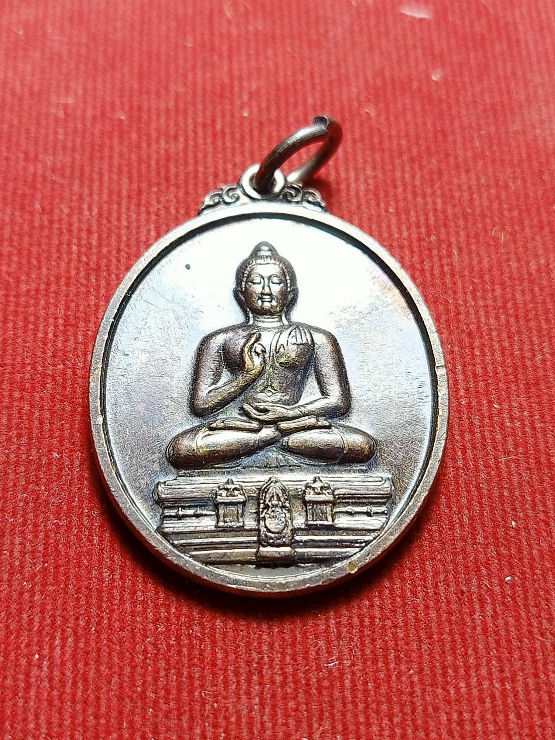 เหรียญพระพุทธทักษิณมิ่งมงคล หลัง ภปร. วัดเขากง จ.นราธิวาส ปี 2548 (SKU-06187)