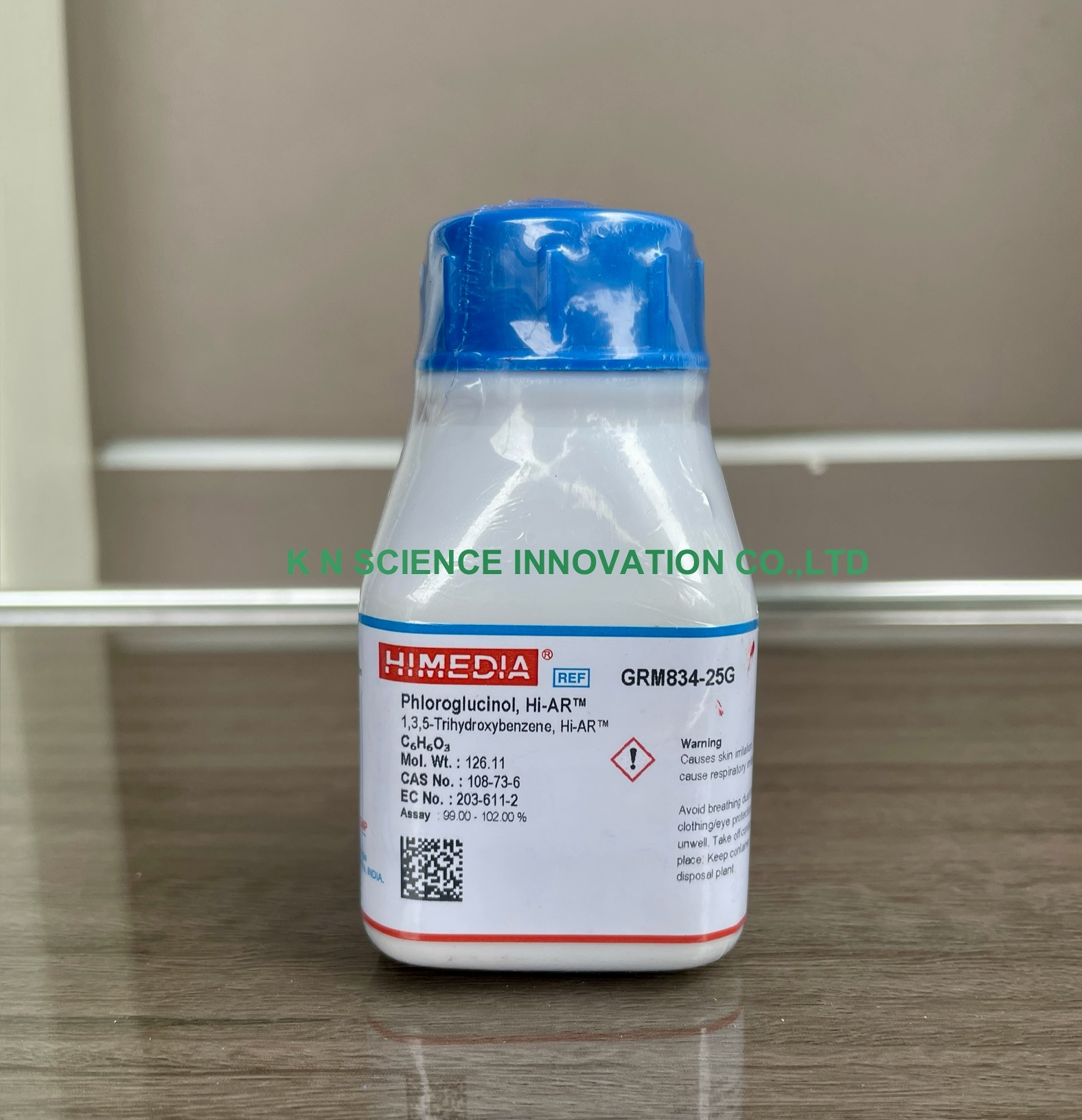 PHLOROGLUCINOL (1,3,5-Trihydroxybenzene) AR Himedia 25 GM GRM834