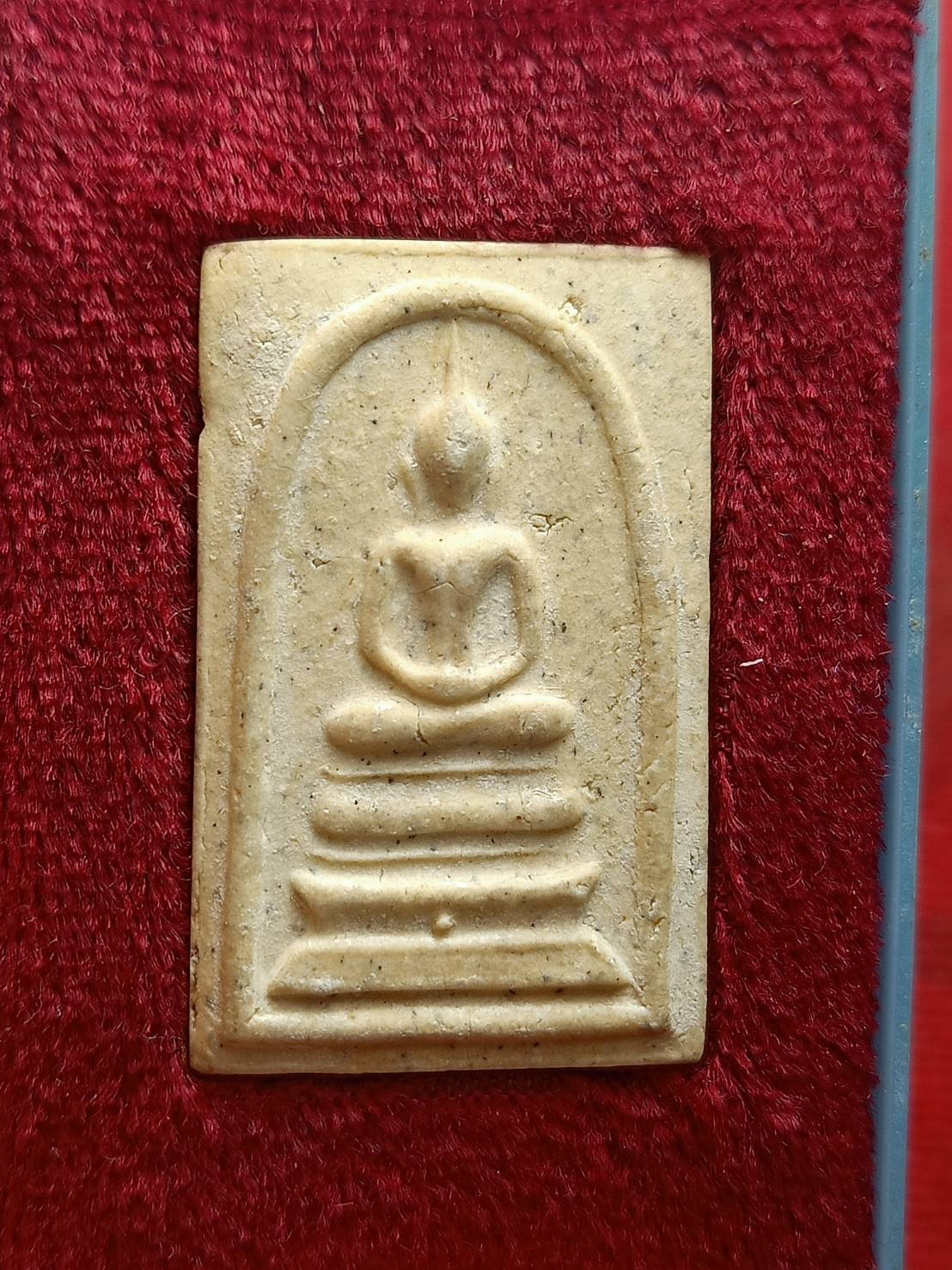 พระสมเด็จอนุสรณ์ 118 ปี สมเด็จพระพุฒาจารย์โต วัดระฆังโฆสิตาราม กทม. ปี 2533 พร้อมกล่อง (SKU-07990)