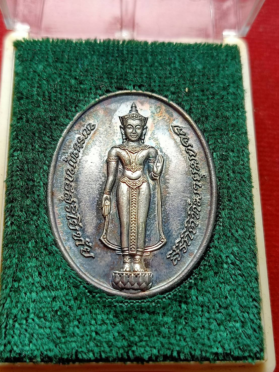 เหรียญพระพุทธสุริโยทัย เนื้อเงิน หลัง สก. ปี 2534 พร้อมกล่อง (SKU-06907)