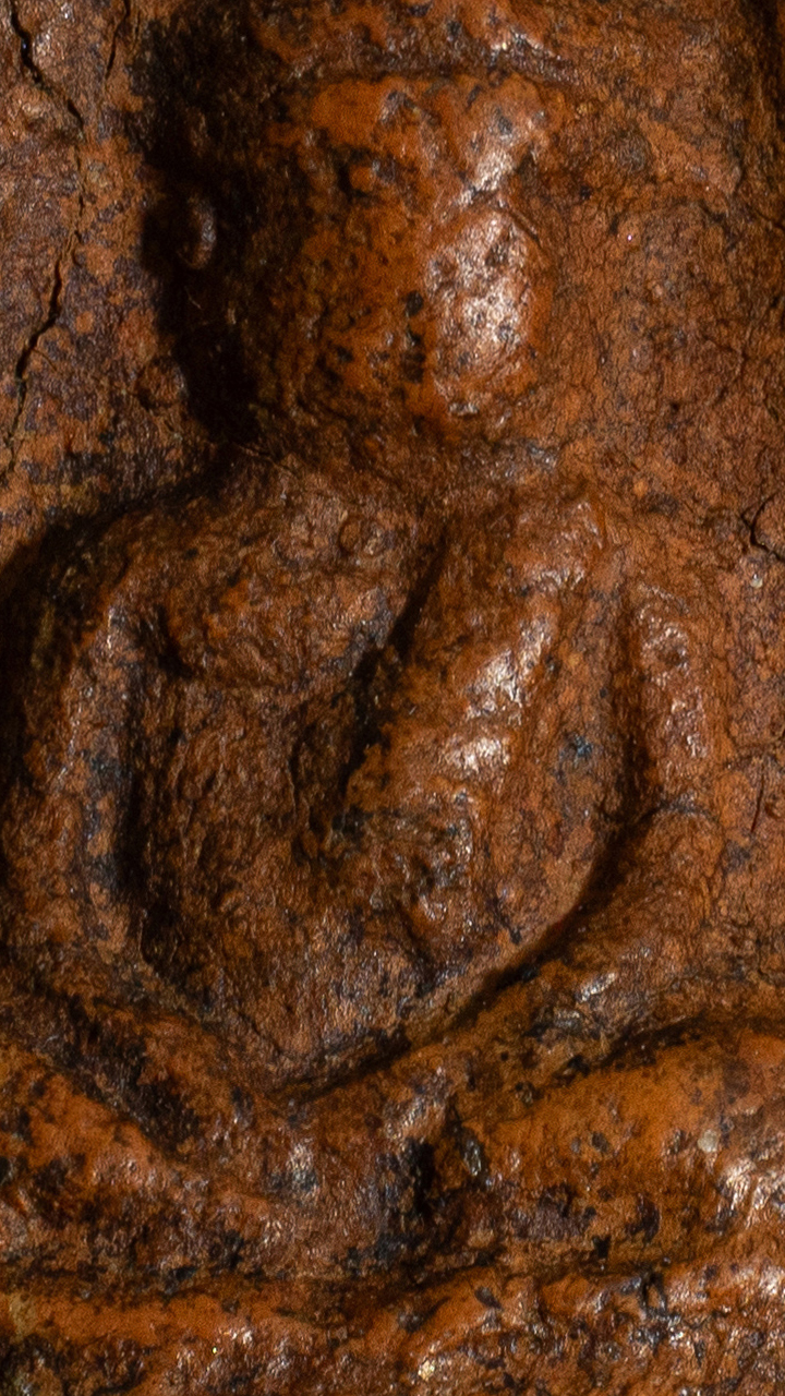 พระกรุ วัดจุฬามณี พิมพ์ฤาษีหลังนาง เนื้อดิน จังหวัดพิษณุโลก