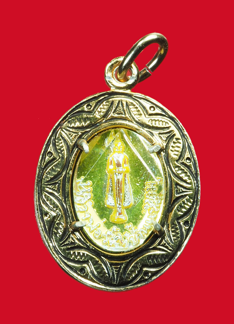 *31650 ล็อกเก็ตหลวงพ่อวัดบ้านแหลม หลังพระประจำวัน ปางอุ้มบาตร ยุคปี 250X สมุทรสาคร 79