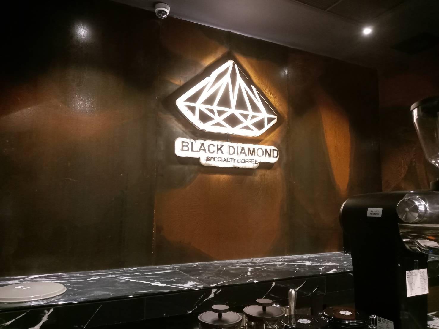 #ป้ายอักษรไฟออกหลัง