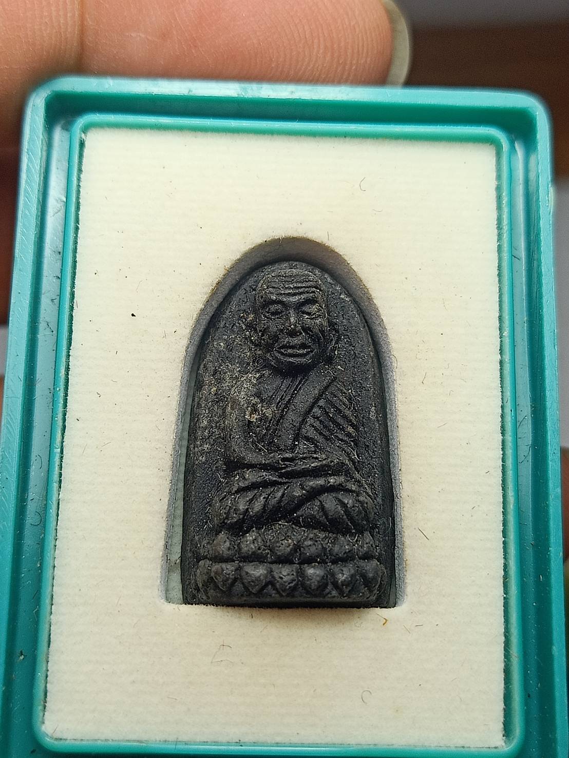 พระหลวงพ่อทวด เนื้อว่าน วัดห้วยมงคล พระนามาภิไธย สก. ปี 2544 พร้อมกล่อง (SKU-08919)