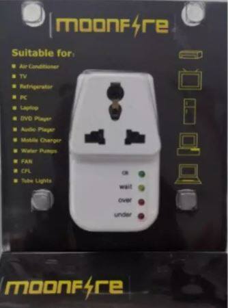 MOONFIRE ปลั๊กไฟ ป้องกันไฟกระชาก ป้อนกันไฟตก ป้องกันไฟเกิน 10A