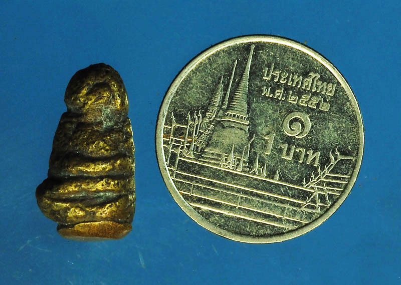 *28785 พระรูปหล่อลักษณะหล่อเก่าเป็นพระปิดตา หล่อไม่สมบูรณ์ เนื้อทองเหลือง ไม่ทราบที่ 8