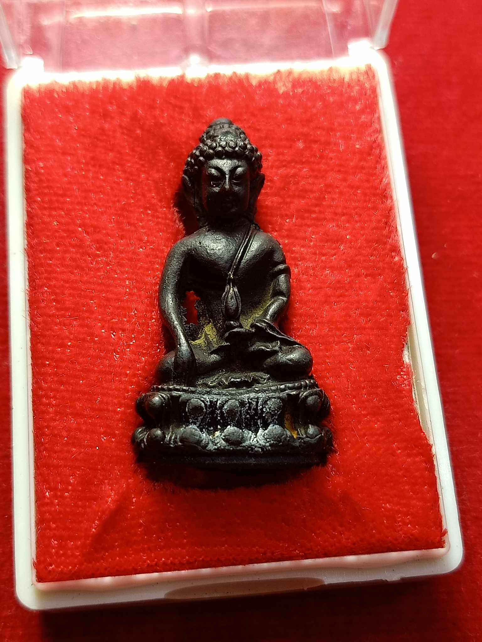 พระกริ่ง 100 ปี หลวงปู่บุดดา วัดกลางชูศรีเจริญสุข จ.สิงห์บุรี พร้อมกล่อง (SKU-03195)