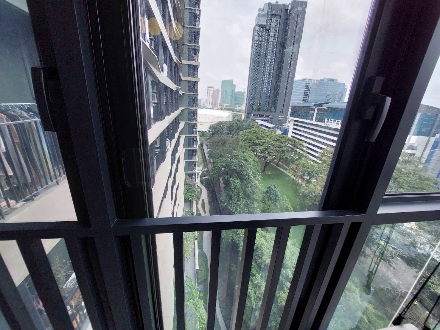 ให้ขาย (For Sale) คอนโด : เดอะ ไลน์ พหลโยธิน อาคาร B (The Line Phahonyothin Park B) ประเภท : 2 ห้องนอน 2 ห้องน้ำ พื้นที่ : 65ตรม.