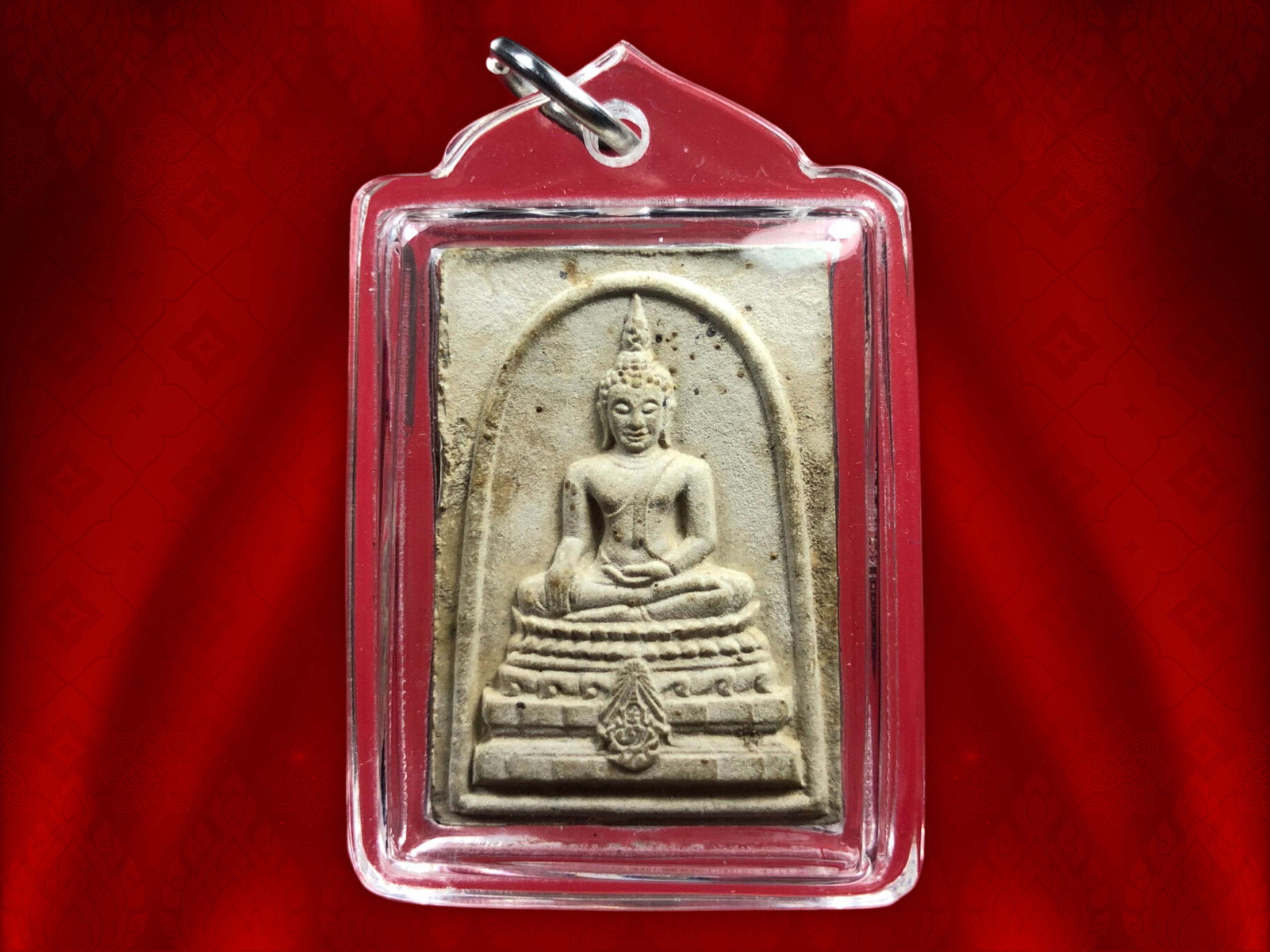 พระพุทธชินสีห์ ภปร.(สมเด็จทันโต) ผสมมวลสารมหามงคลพระทนต์ในหลวง ร.9 ปี 2533 (พิมพ์ใหญ่) พร้อมเลี่ยมพลาสติกครับ