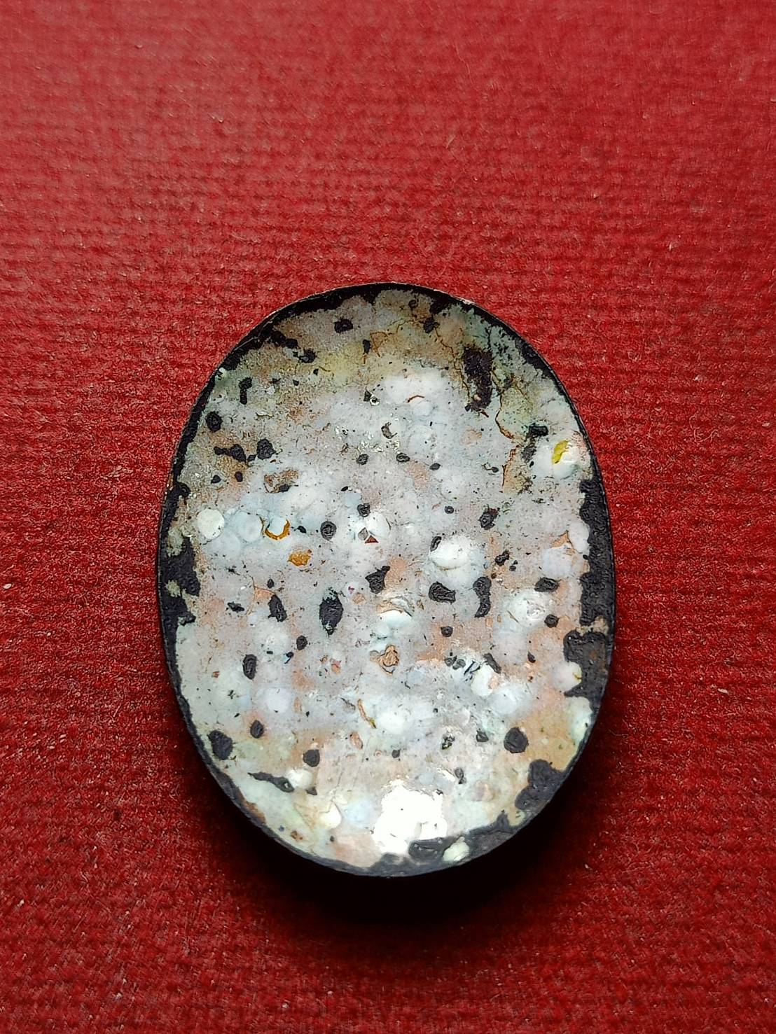 ล็อกเก็ตของหลวงพ่อกิตติศักดิ์ วัดป่าหนองหลุบ จ.ขอนแก่น (SKU-13085)