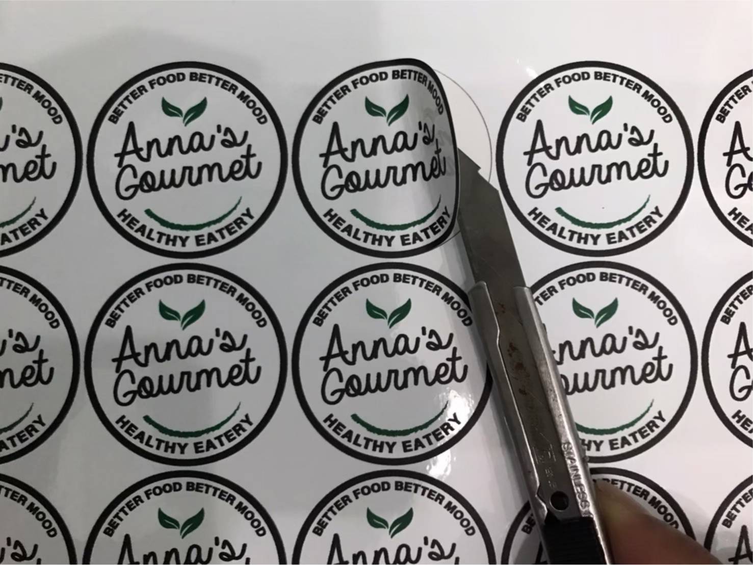 งานพิมพ์สติ๊กเกอร์ไดคัท