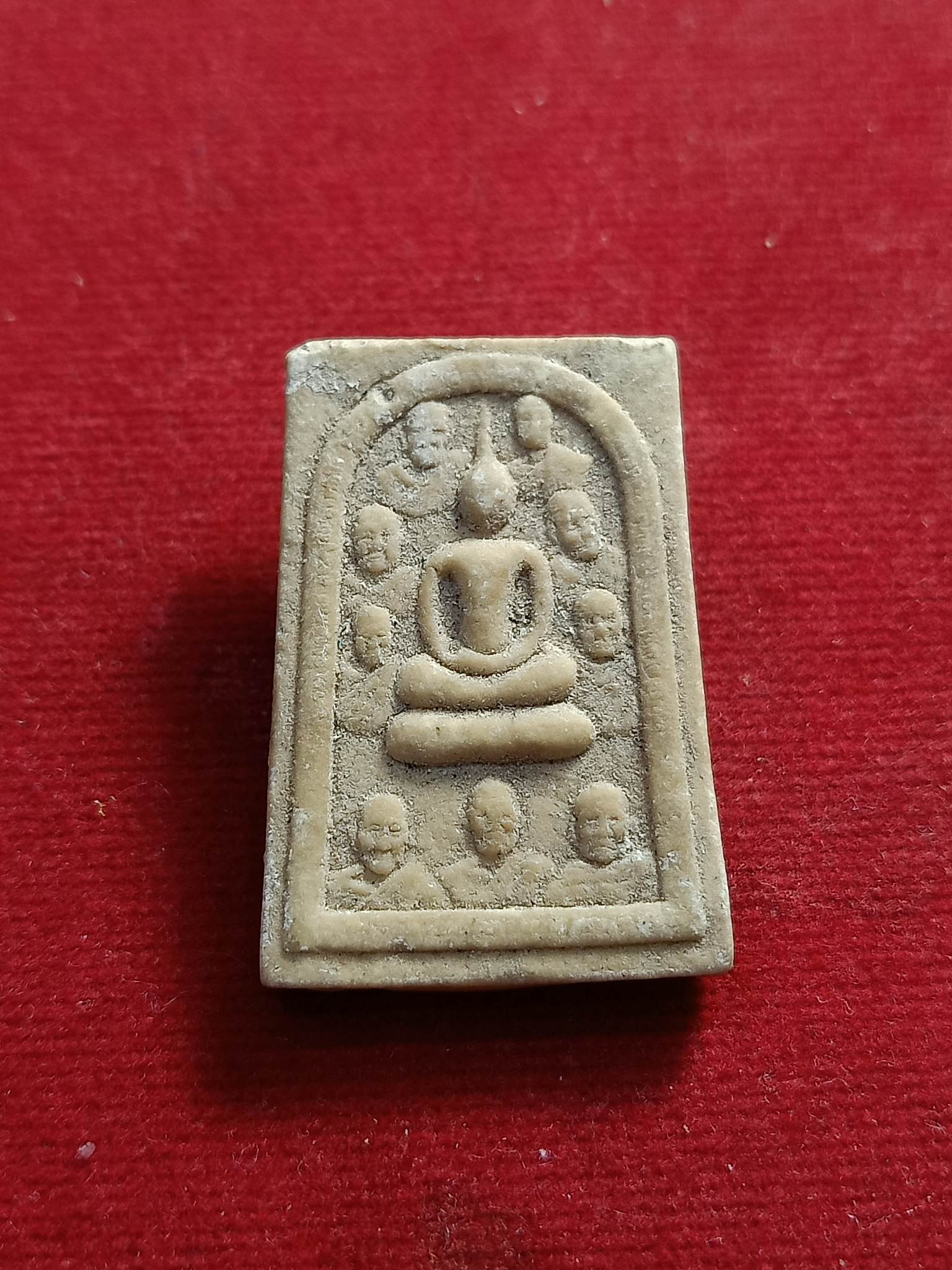 สมเด็จ 9 อรหันต์ มวลสารศักดิ์สิทธิ์ เกศาธาตุ อังคารธาตุ ผงธาตุกายสิทธิ์ สายพระป่าสายกรรมฐานพระอาจารย์มั่ (SKU-01108)