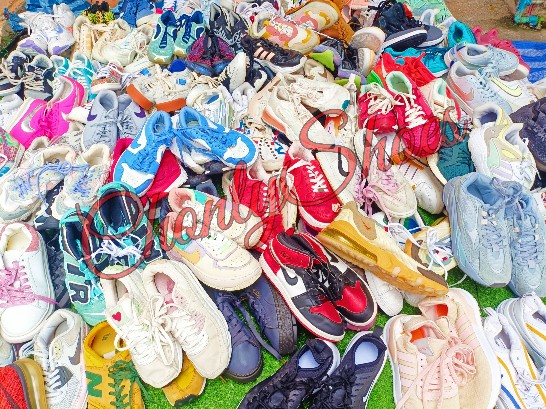 second hand shoes