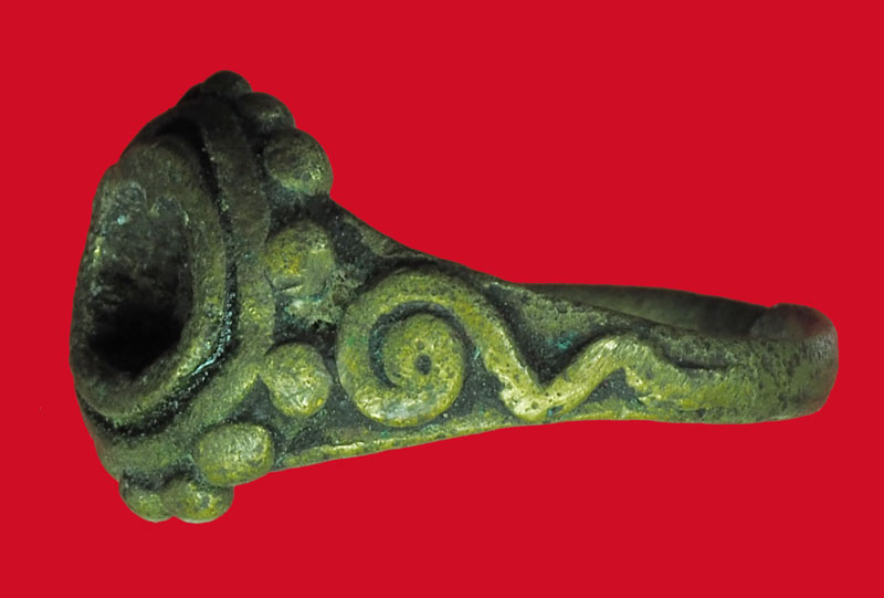 *33769 แหวนทองผสมหลวงพ่ออิ่ม วัดหัวเขา สุพรรณบุรี (หัวเมฆพัทรหลุดหายไป) 12