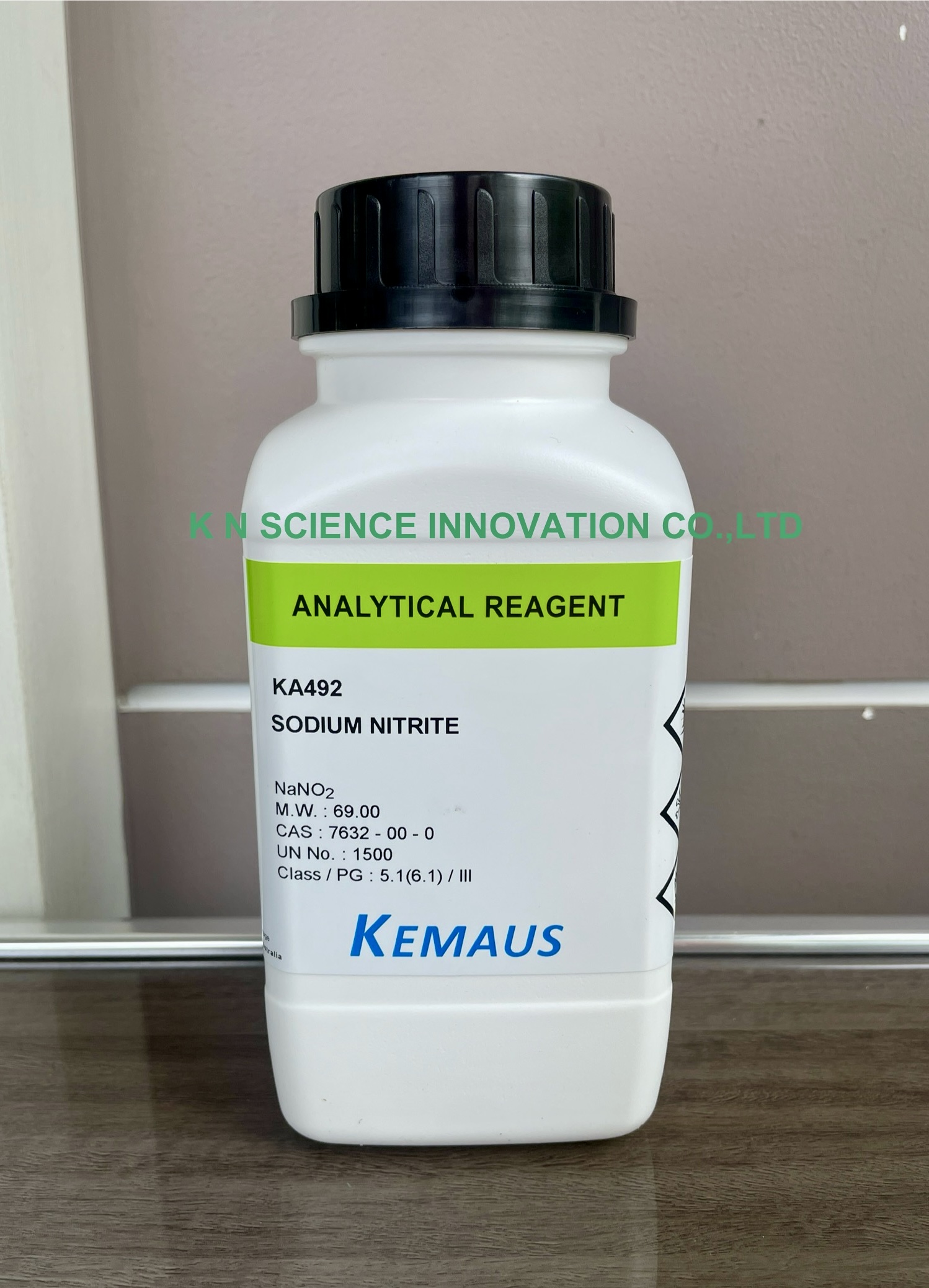 SODIUM NITRITE AR KemAus 500 GM KA492