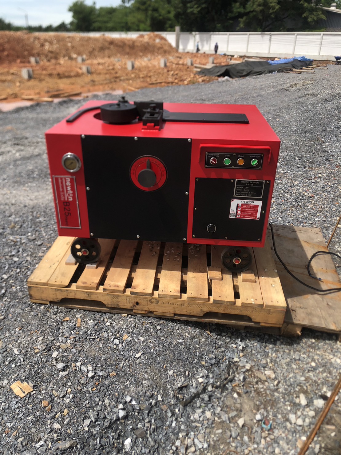เครื่องดัดเหล็กนิวตัน Newton B25 Heavy Rebar Bender ระบบไฮดรอลิก ดัดได้ 6-25mm. แข็งแรง ทนทาน