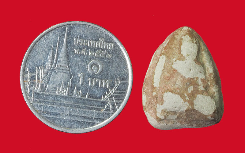 *32320 พระกลีบบัว เนื้อผงไม่ทราบที่และปีสร้าง 3