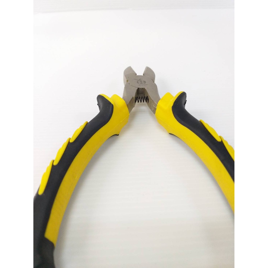 คีมปากเฉียง JIN YUE HUA 6" ตัดคม ด้ามหุ้มกันฉนวนไฟฟ้า คีมช่าง ปากจิ้งจก ตัดสายไฟ