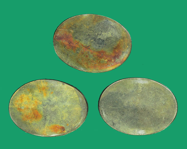 *33458 ตลับสำหรับใส่สีผึ้ง ของหลวงพ่อทาบ วัดกระบกขึ้นผึ้ง ระยอง(ไม่มีสีผึ้งอยู่นะ) 12