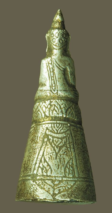 *39243 พระบุเงิน สมัยรัตนโกสินทร์ ขนาดหน้าตัก 1.5 เซนติเมตร สูงประมาณ 6.5 เซนติเมตร (เป็นพระเล่นแค่ชอบ) 2