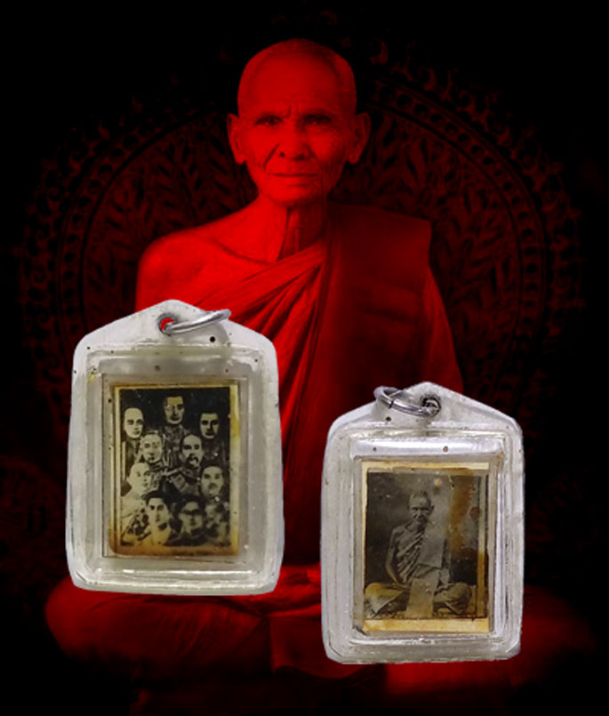 ขายแล้ว*33753 รูปถ่ายหลวงพ่อเดิมหลังในหลวงเก้ารัชกาล เลี่ยมพลาสติกเก่า 12