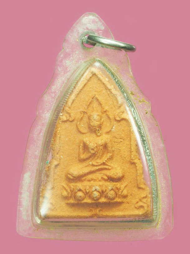 ขายแล้ว*38861 พระเนื้อผงพิมพ์พระพุทธประทานพร หลวงพ่อสนิท วัดลำบัวลอย นครนายก เลี่ยมพลาสติกเดิมจากวัด 35