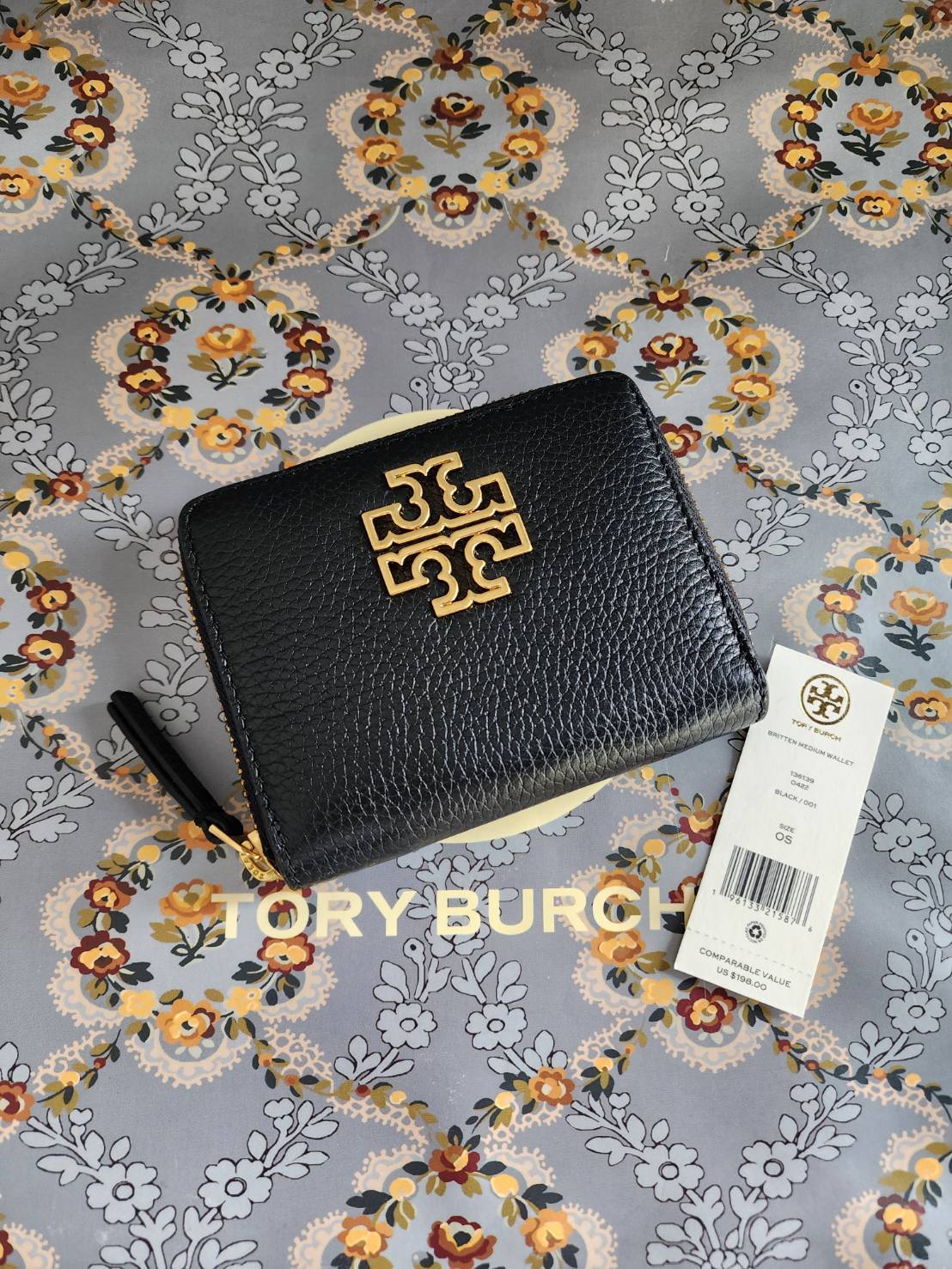Tory burch britten wallet
