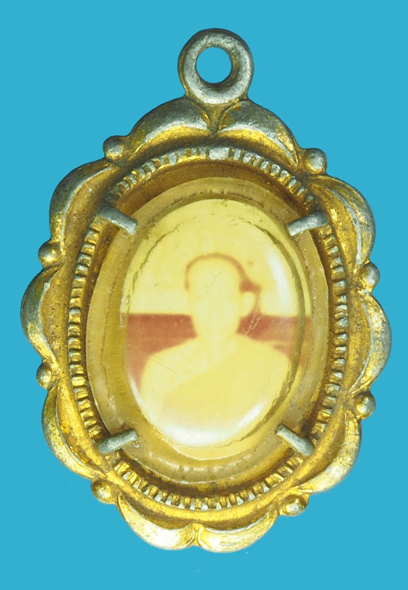 *40333 ล็อกเก็ตหลวงพ่อเกษมเขมโก สุสานไตรลักษณ์ หลังนางกวัก ปี 2518 ลำปาง 70