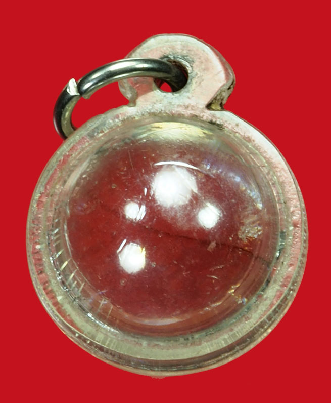 ขายแล้ว*35403 ลูกแก้วมณีรัตนะ หลวงพ่อฤาษีลิงดำ วัดท่าซุง อุทัยธานี เลี่ยมพลาสติกเดิมจากวัด 12