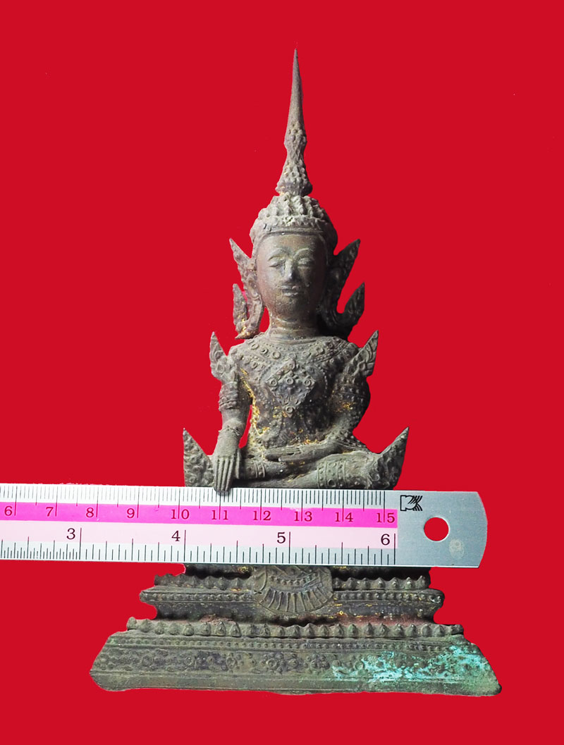 *31999 พระรัตนโกสินทร์ ทรงเครื่อง ปางมารวิชัย ขนาดหน้าตัก 2 นิ้ว 2