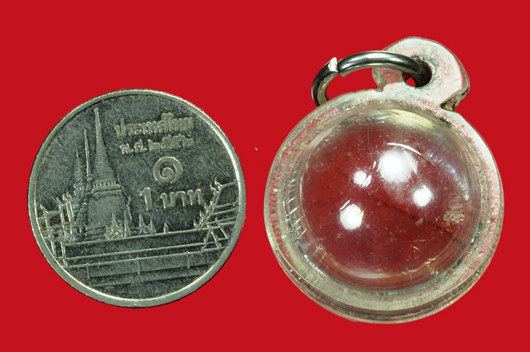 ขายแล้ว*35403 ลูกแก้วมณีรัตนะ หลวงพ่อฤาษีลิงดำ วัดท่าซุง อุทัยธานี เลี่ยมพลาสติกเดิมจากวัด 12