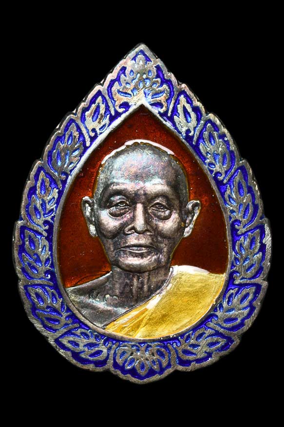 เหรียญหลวงพ่อแพ เนื้อเงินลงยา ปี 2536 วัดพิกุลทอง จ.สิงห์บุรี พร้อมกล่อง (SKU-02919)