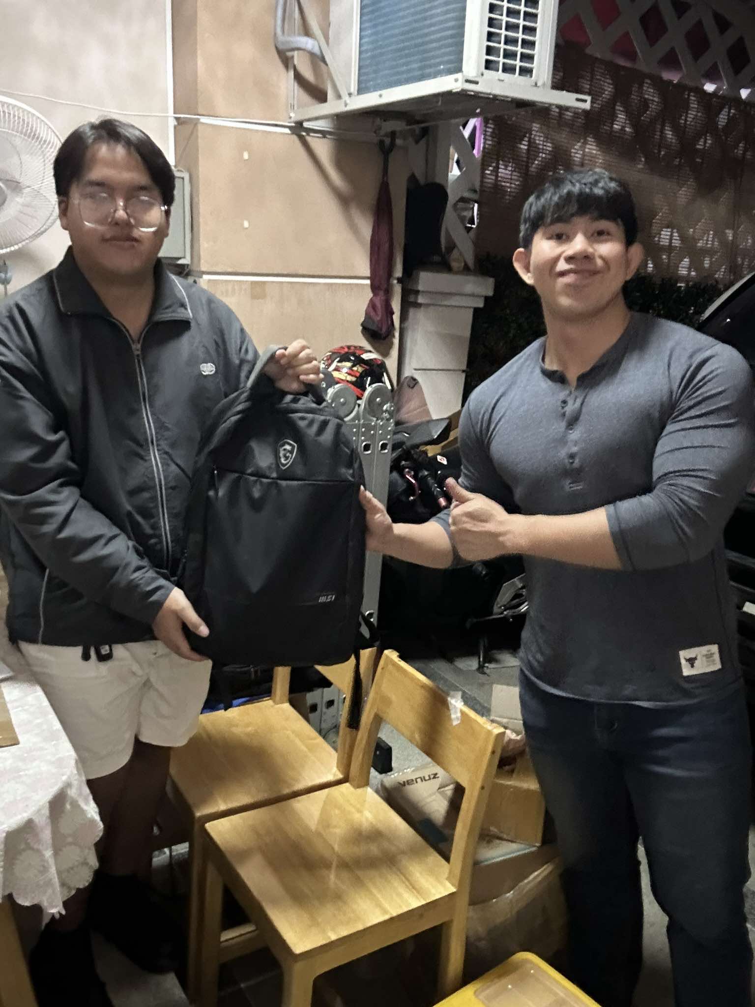 GUSCOM89 ซ่อมคอมพิวเตอร์โน๊ตบุ๊คนอกสถานที่ ลงโปรแกรมวินโดว์ สุขุมวิท อ่อนนุช ทองหล่อ เอกมัย อโศก บางนา พัฒนาการ รามคำแหง