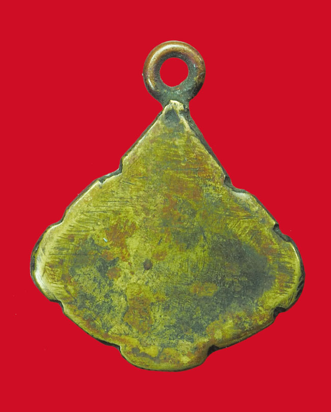 *33260 เหรียญหล่อสุดหายาก หลวงพ่อกึ๋น วัดดอนยานนาวา ปางไสยาสน์ ปี ๒๔๘๔ กทม 8