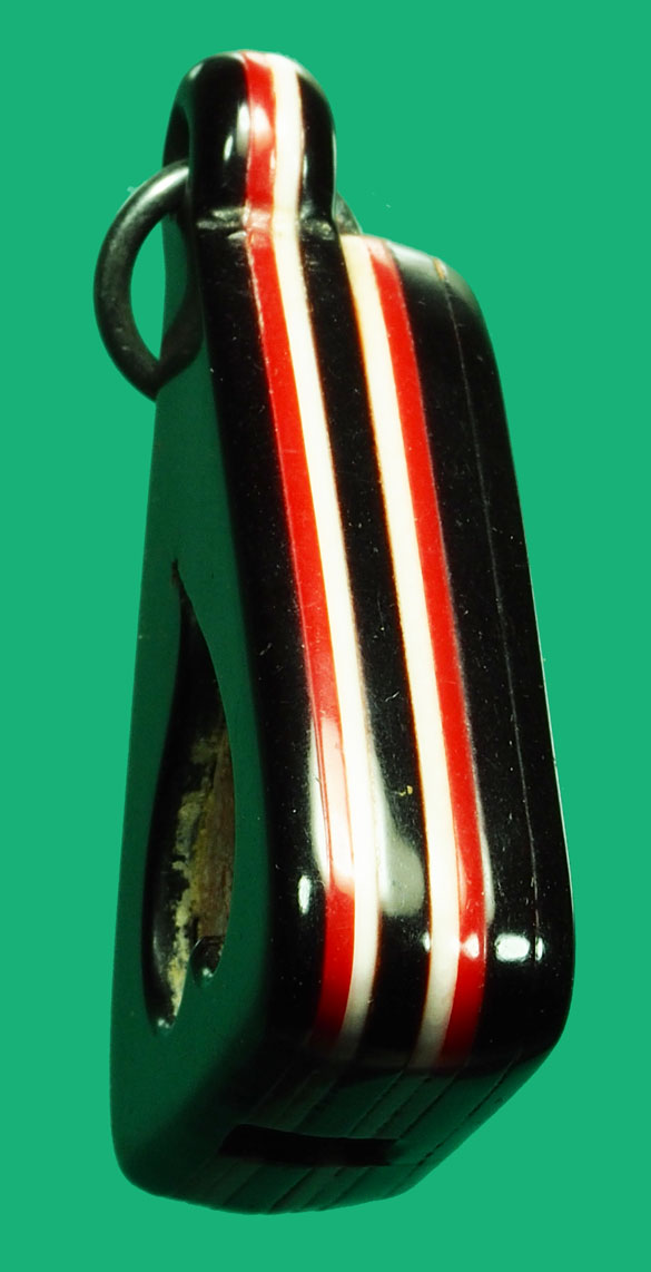 ขายแล้ว*36770 พระนางพญา เนื้อดินเก่า เลี่ยมพลาสติกเก่าวินเทจ ไม่ทราบที่ 3