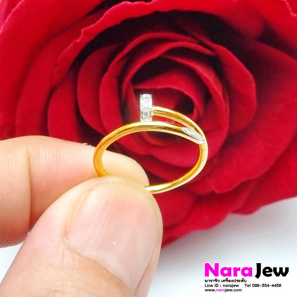 แหวนเพชร ตะปู ประดับเพชรแท้ 0.05 ct น้ำขาว 97 ทองคำแท้ 9K