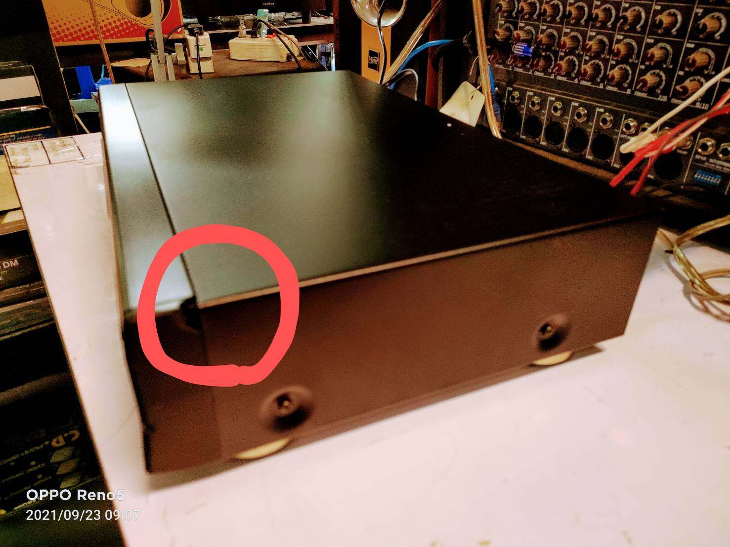 LUXMAN T-235 สินค้ามีตำหนิ