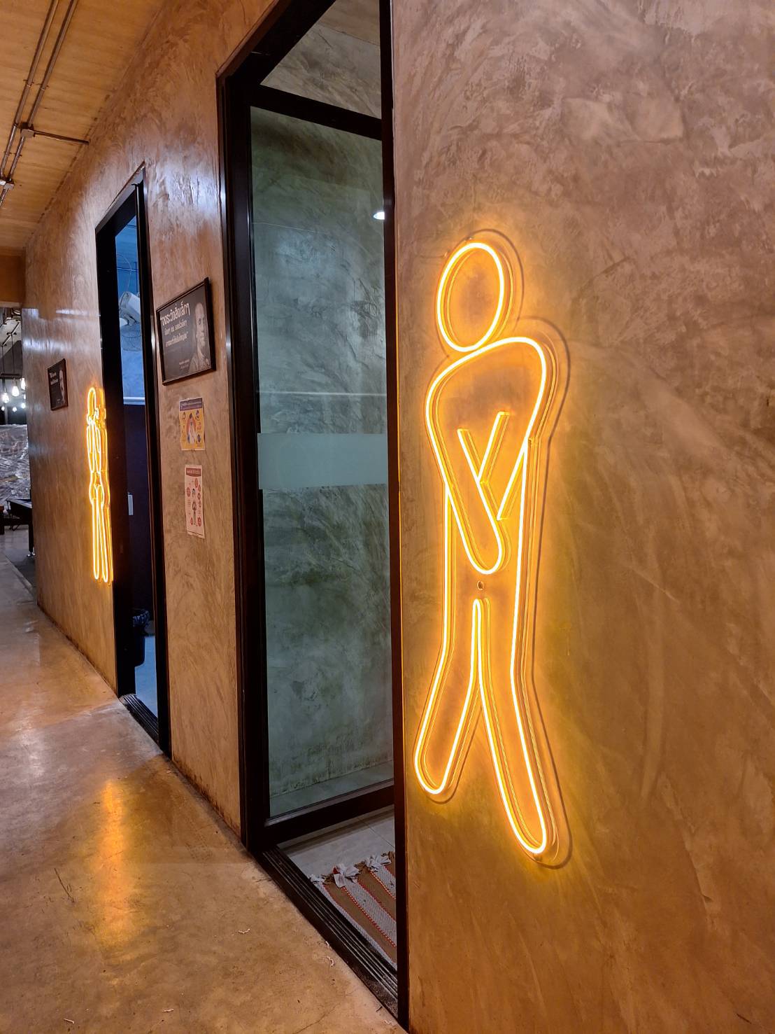 ป้ายไฟนีออนดัดledflex ป้ายไฟตกแต่งร้าน