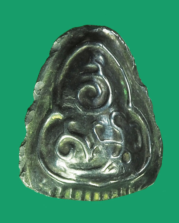 ขายแล้ว*33490 พระปิดตาหลังยันต์ หลวงปู่บุญ วัดกลางบางแก้ว เนื้อเมฆพัทร (มีรอยบิ่นที่บริเวณหัวเข่าด้านซ้าย) 6