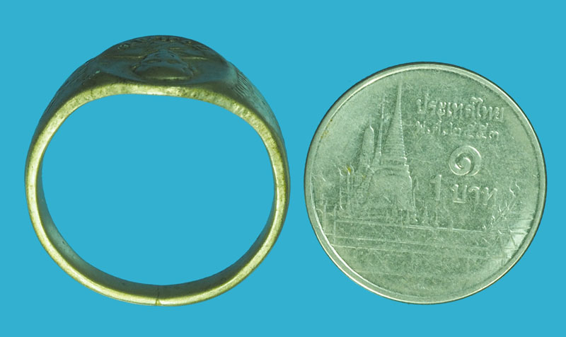 *38873 แหวนหลวงพ่อชื้น วัดจันทราราม ลพบุรี เนื้ออัลปาก้า 12