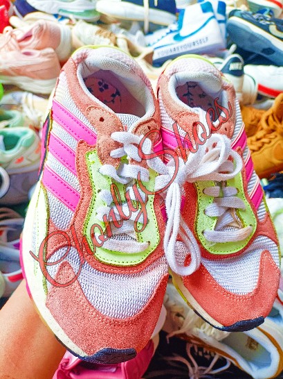 second hand shoes