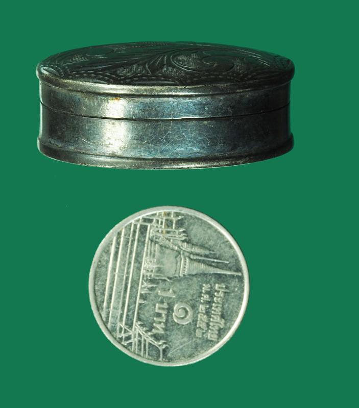 *31232 ตลับสำหรับใส่สีผึ้ง ทำด้วยเงิน เก่า 16