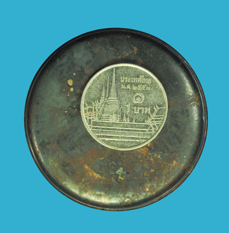 *32791 ตลับสีผึ้งเก่า ไม่ทราบที่และุปีสร้าง 12