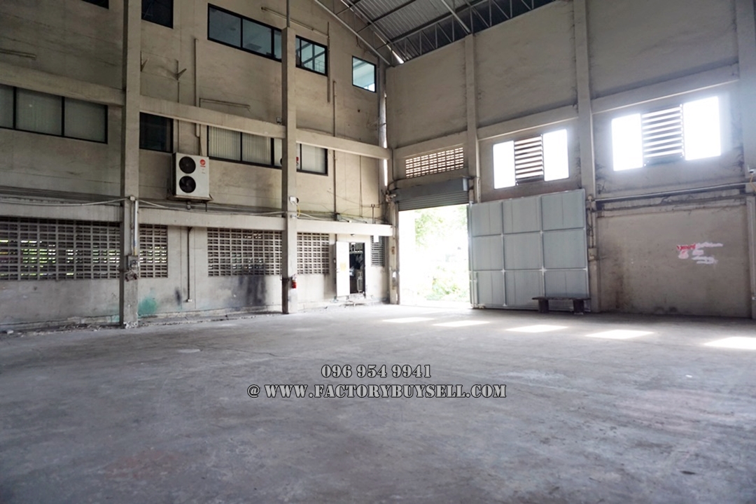 ขายสำนักงานและโกดัง ถนนเลี่ยงเมืองนนท์ ใกล้รถไฟฟ้า ใกล้สามแยก และ ตลาดอตก. 3