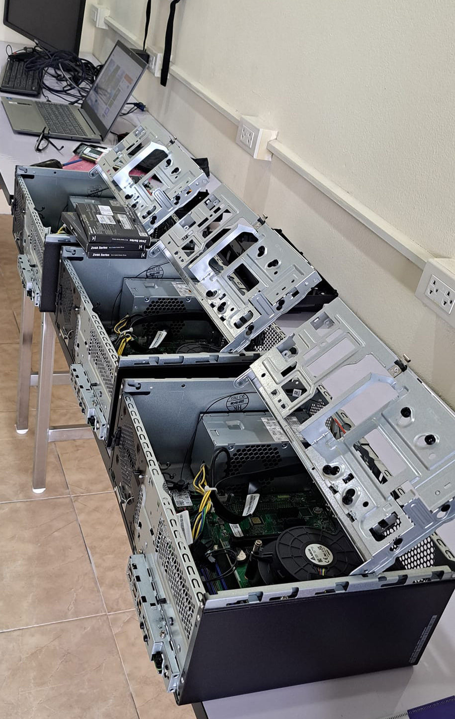 Samsung SSD M.2 MZ-VL42560 PCIe 4.0 x4 ความจุ 256 GB