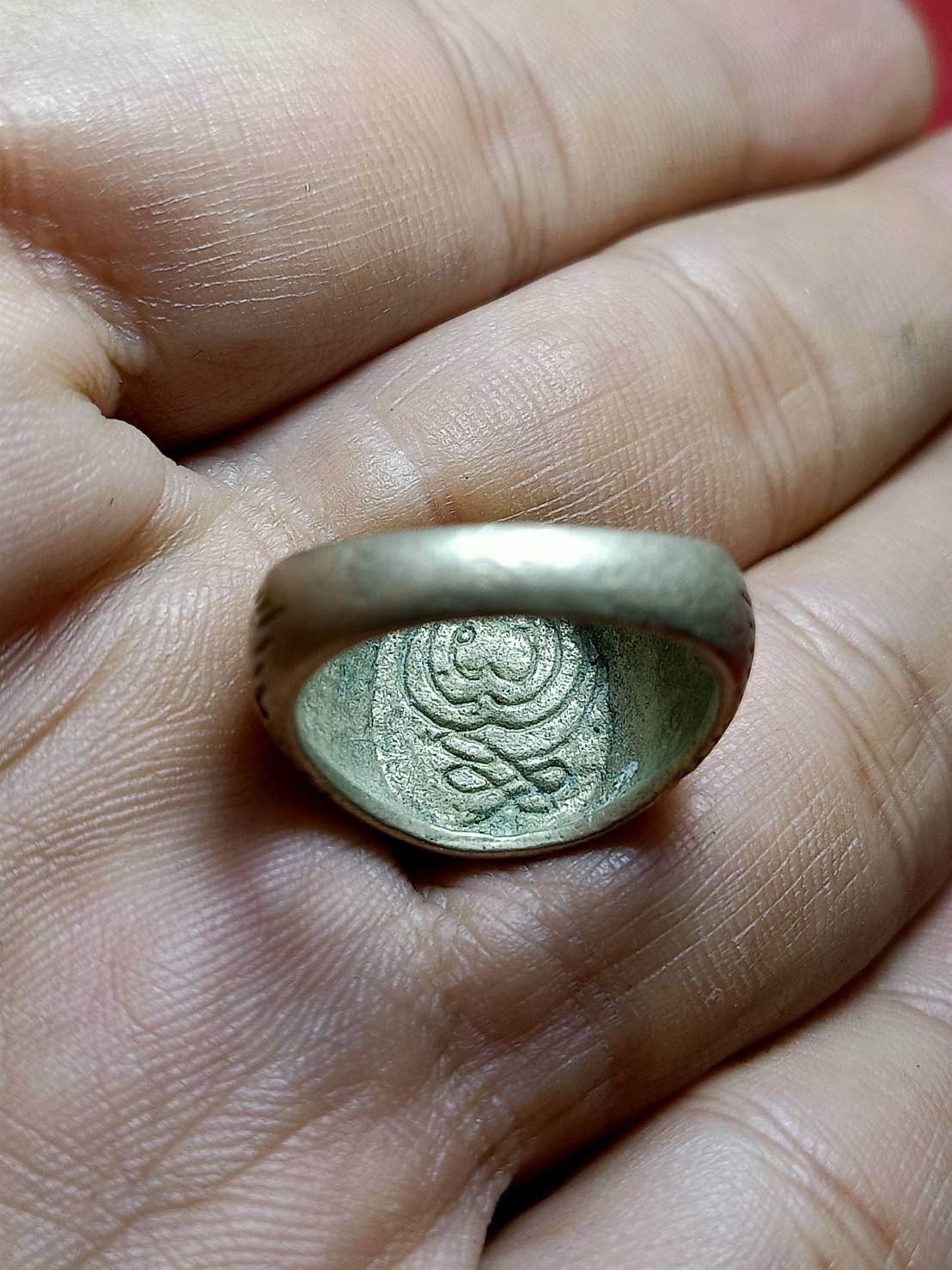 แหวนธงชาติ หลวงพ่อทบ เนื้ออัลปาก้า วัดชนแดน จ.เพชรบูรณ์ (SKU-06210)