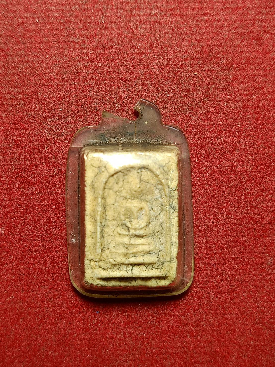 พระสมเด็จเผ่าศรียานนท์ พิมพ์เล็ก เลี่ยมวินเทจ หลวงปู่นาค หลังตราโล่ตำรวจ(ตราแผ่นดิน) วัดอรุณราชวราราม (วัดแจ้ง) กทม. ผสมผงวัดระฆัง (SKU-10682)